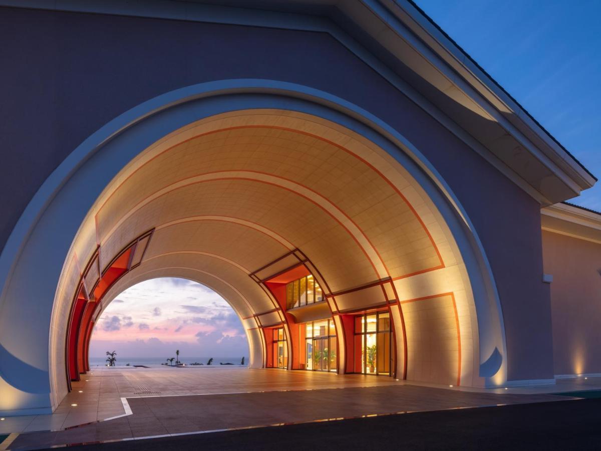 Miyakojima Kurima Resort Seawood Hotel Exterior photo